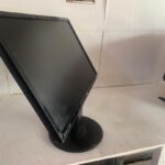 24 inch Benq monitor thumbnail 3