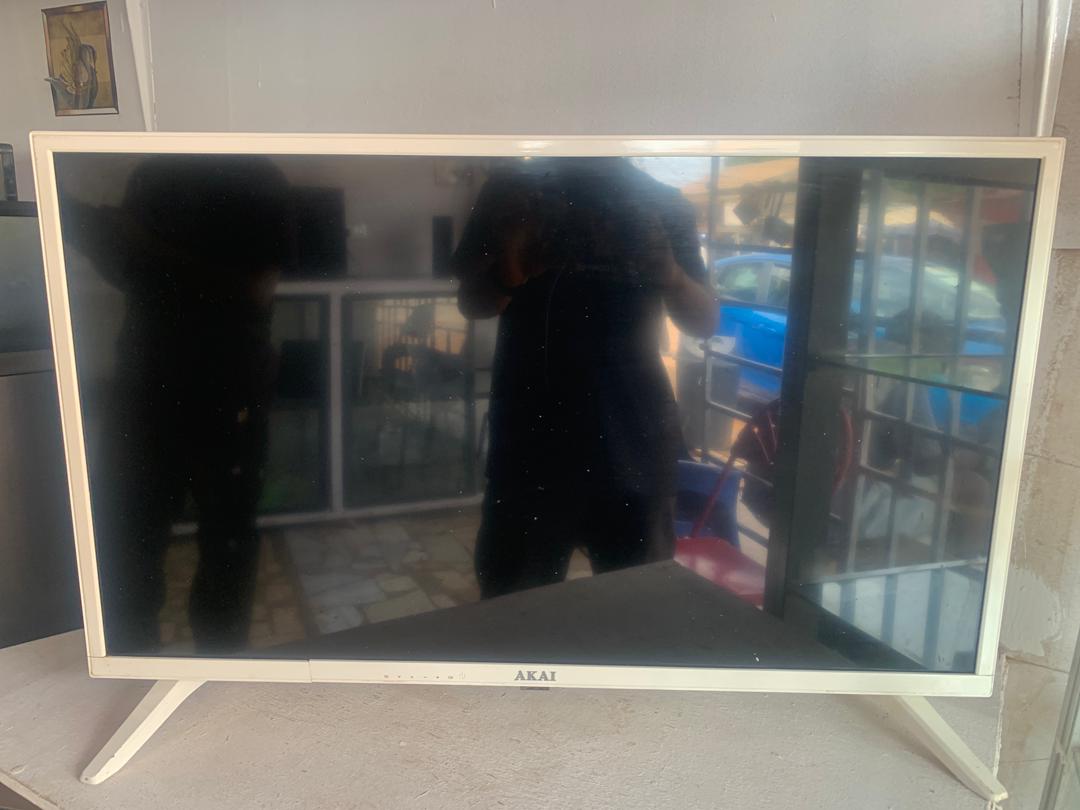 AKAI TV
